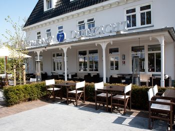 Bild 10 von 16