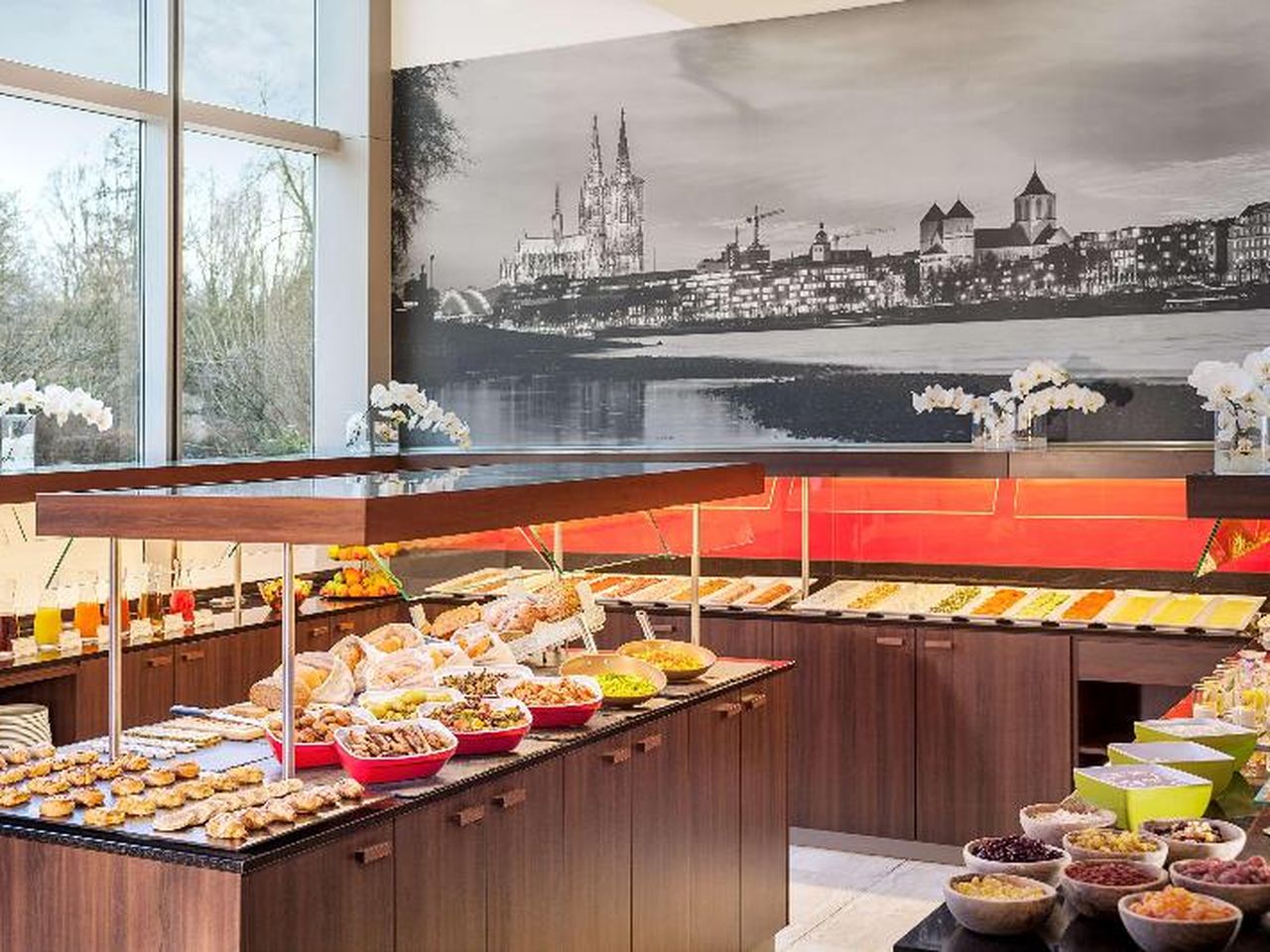 4 Tage im NH Collection Köln Mediapark mit Frühstück