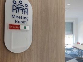 2 Tage mit Frühstück im Holiday Inn Express Wiesbaden