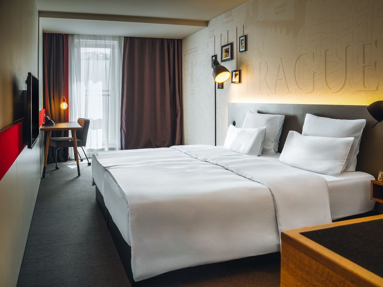 Hotel Pulse8
