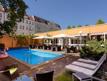 Bild 15 von 19
