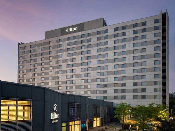 Shoppingstadt Düsseldorf: 2 Tage inklusive Parkplatz Frühstück