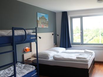 Bild 13 von 28
