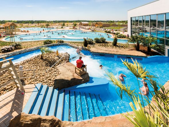 Vom Mobile Home in die Tropen! 4 Tage Kurzurlaub im Woodland Homes at Tropical Islands