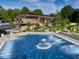 Börde Therme mit Übernachtung