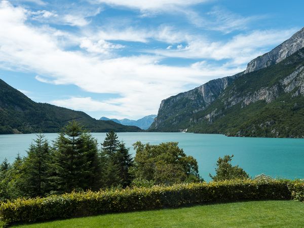 5 Tage Natururlaub am schönsten Alpensee Italiens in Molveno, Trentino-Südtirol inkl. Halbpension