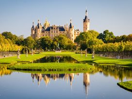Zoo Schwerin mit Tageseintritt und Übernachtung
