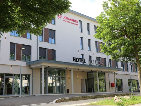 Hotel INCLUDiO