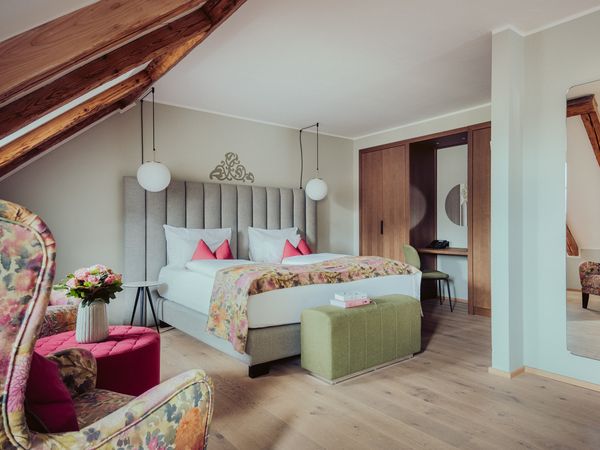 3 Tage Salzburg Stadt und Land - Auszeit mit Yoga & Infinity Pool Elixhauser Wirt  in Elixhausen inkl. Frühstück