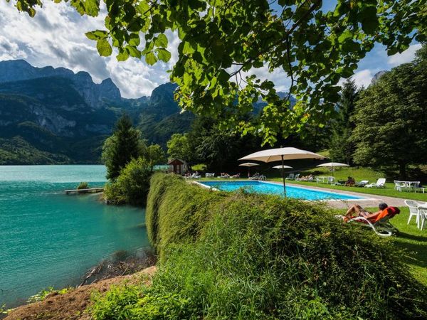 5 Tage Natururlaub am schönsten Alpensee Italiens in Molveno, Trentino-Südtirol inkl. Halbpension