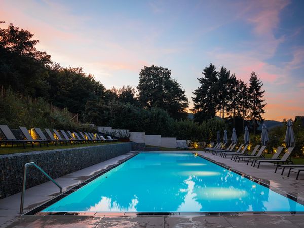 6 Tage Basenfasten, Wandern und Yoga Hotel Halfenstube & Villa Spa 1894 in Senheim-Senhals, Rheinland-Pfalz
