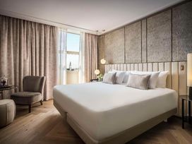 2 Tage Urlaub mit Blick auf den Königspalast