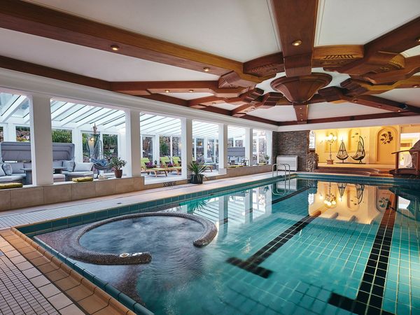 5 Tage **Schnäppchen** -romantische Zeit im Sauerland | 6 T. Struck Landhotel & SPA in Attendorn inkl. Halbpension