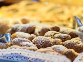 4 sonnige Tage an der Küste Italiens verbringen