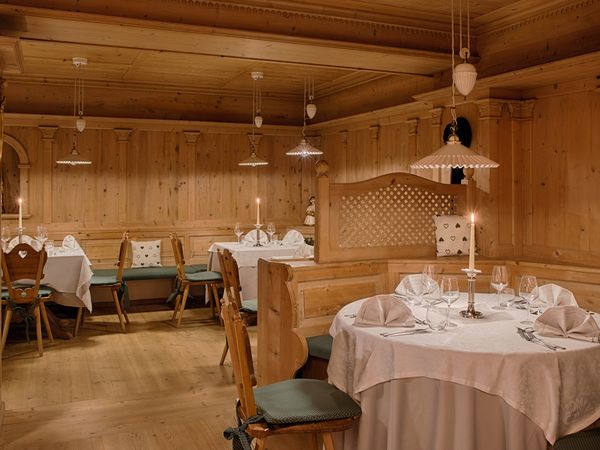 8 Tage Genuss in Südtirol mit Wellnessbereich & HP+ in Reischach, Trentino-Südtirol inkl. Halbpension Plus