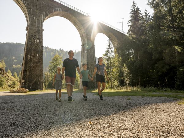2 Tage Frühlingstage im Hofgut Sternen  in  in Breitnau, Baden-Württemberg inkl. Frühstück
