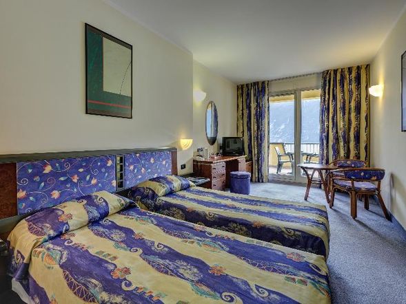 Dreibettzimmer STANDARD mit Balkon und Seeblick