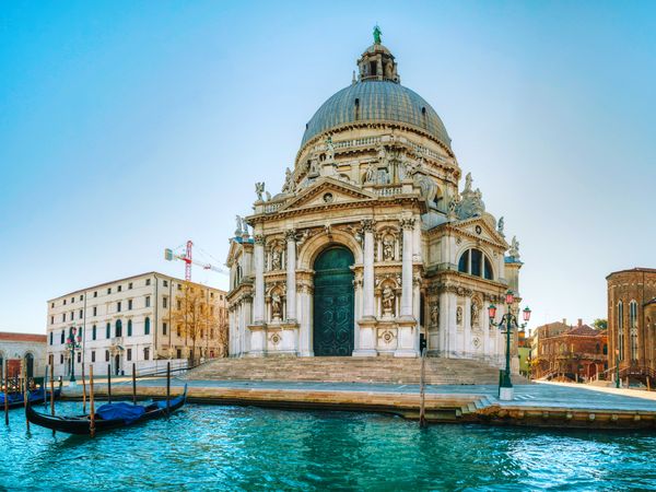 In den Kanälen von Venedig - 2 Tage mit Frühstück Leonardo Royal Hotel Venice Mestre, Venetien inkl. Frühstück