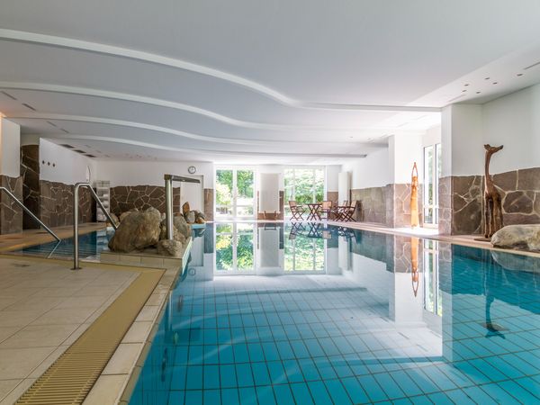 7 Tage Erholung und Wellness im (Schwarz-) Waldhotel in Sulz am Neckar OT Glatt, Baden-Württemberg inkl. Halbpension