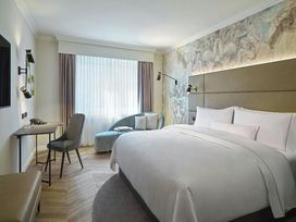 4 Tage zentral in der Hauptstadt verbringen