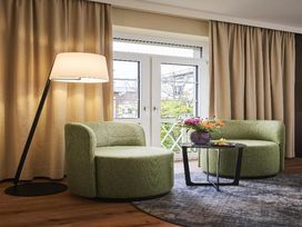 4 Tage mit Frühstück im NH Düsseldorf Königsallee