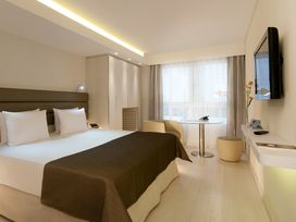 2 im Eurostars Grand Central Hotel mit Frühstück