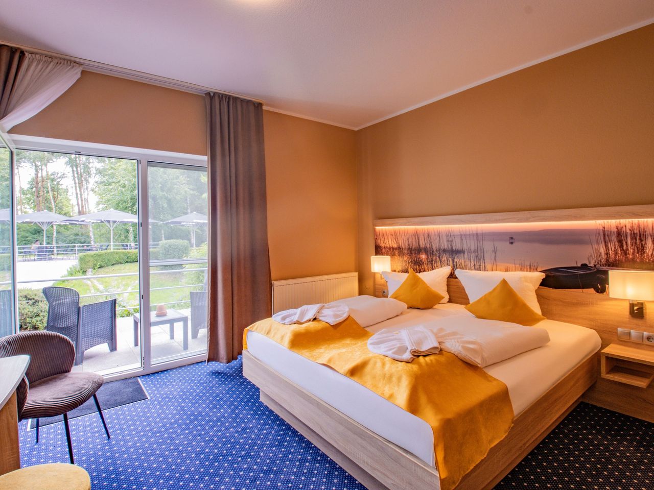 Doppelzimmer mit Terrasse und Seeblick