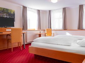 Kurze Auszeit -4 Tage Schwäbische Alb mit Verwöhnmenü