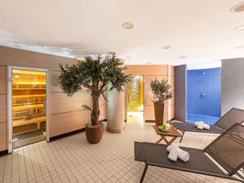 2 Tage im NH Köln Altstadt Hotel 