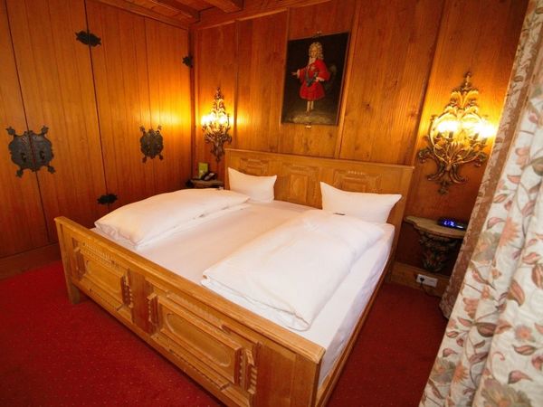 9 Tage Urlaub mit Blick auf die Zugspitze ATLAS Grand Hotel in Garmisch-Partenkirchen, Bayern