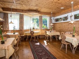 Auszeit im Südtiroler Unterland: 4 Tage Ruhe, Panorama und Südtiroler Weinlandschaft genießen