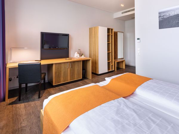 2 Tage Stuttgart für Sparfüchse! in Filderstadt Frühstück