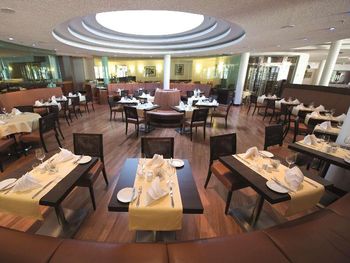 3 Tage im Radisson Blu Park Hotel mit Frühstück