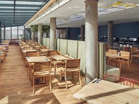 2 Tage Kurzurlaub mit Frühstück im Inntel Hotels Amsterdam Centre