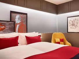 2 Tage im Holiday Inn Hamburg-HafenCity 
