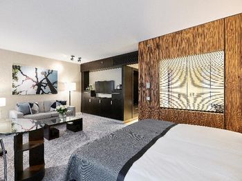 Hallo Düsseldorf! 3 Tage mit Frühstück im Hotel Ko59