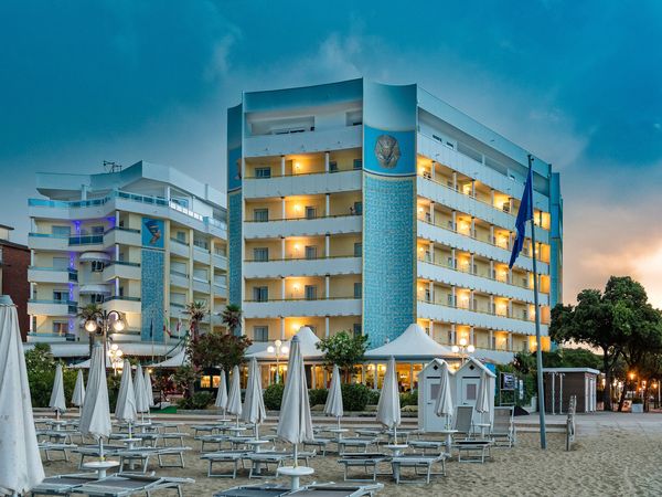 5 Tage Entspannung an Strand & Pool mit Frühstück in Lido di Jesolo, Venetien inkl. Frühstück