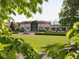 7 Tage mit HP im Golf Resort Semlin am See