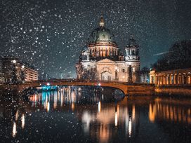 LIQUIDROM Berlin mit Übernachtung