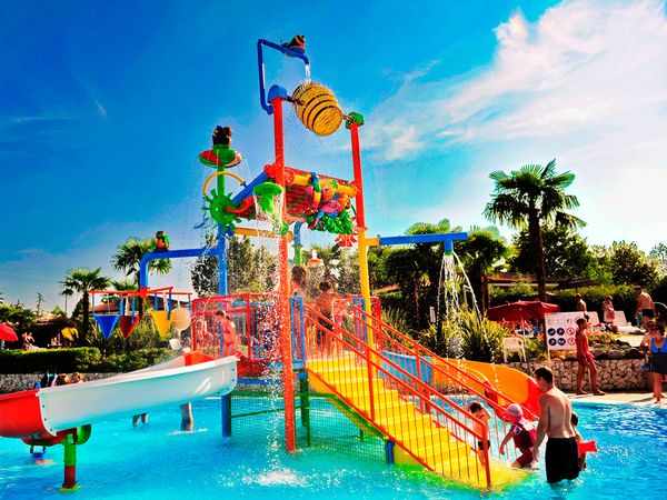 Wasserpark und Strand – 6 Tage am Gardasee in Peschiera del Garda, Venetien inkl. Frühstück