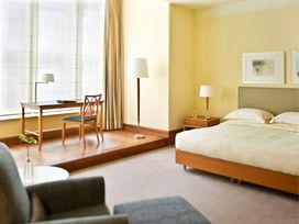 2 Tage entspannen im Hotel Park Hyatt Hamburg