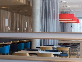 2 Tage mit Frühstück im Holiday Inn Express Wiesbaden