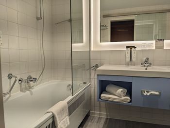 Bild 16 von 40