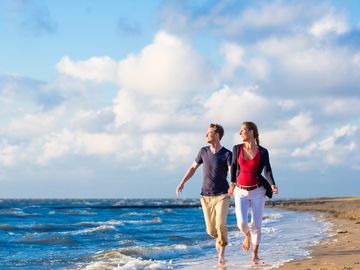 romantischer Ausflug zum Strand