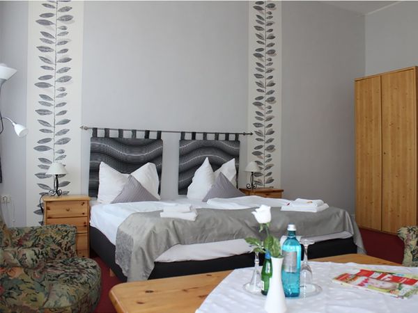 3 Tage im Hoffmanns Holsteinisches Haus mit HP in Friedrichstadt Halbpension