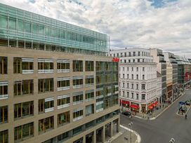 4 Tage zentral in der Hauptstadt verbringen