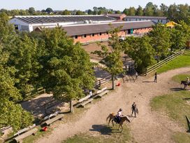 3 Tage Auszeit in Hirschburg: Nahe der Ostsee und Pferden