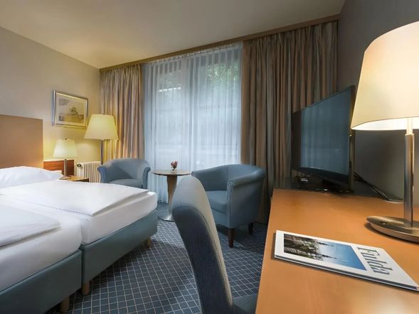 Doppelzimmer mit Queensize Bett