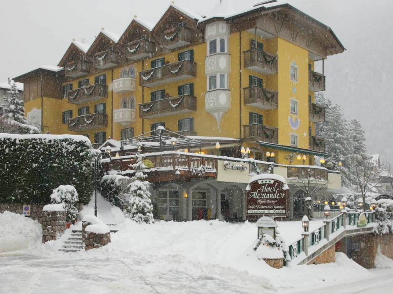 Alexander Hotel Molveno