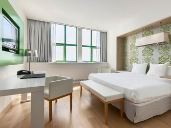 4 Tage im Hotel NH Amsterdam Noord